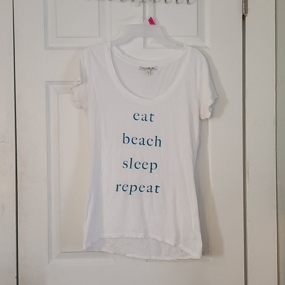 EXPRESS Graphic Tee-Shirt